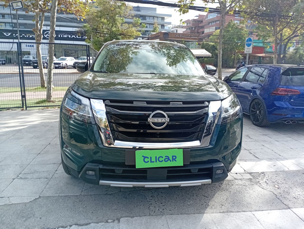 NISSAN - 2