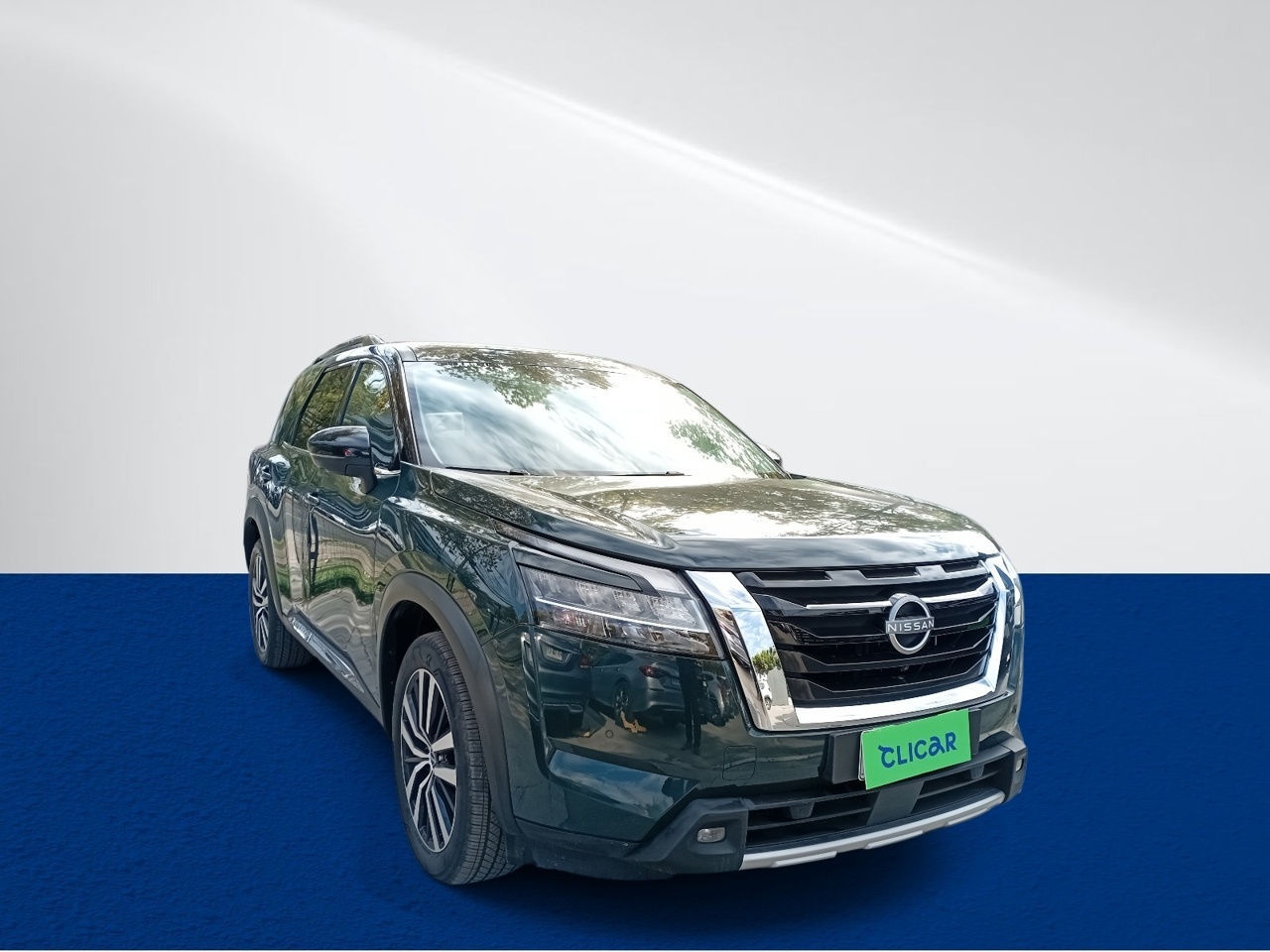 NISSAN