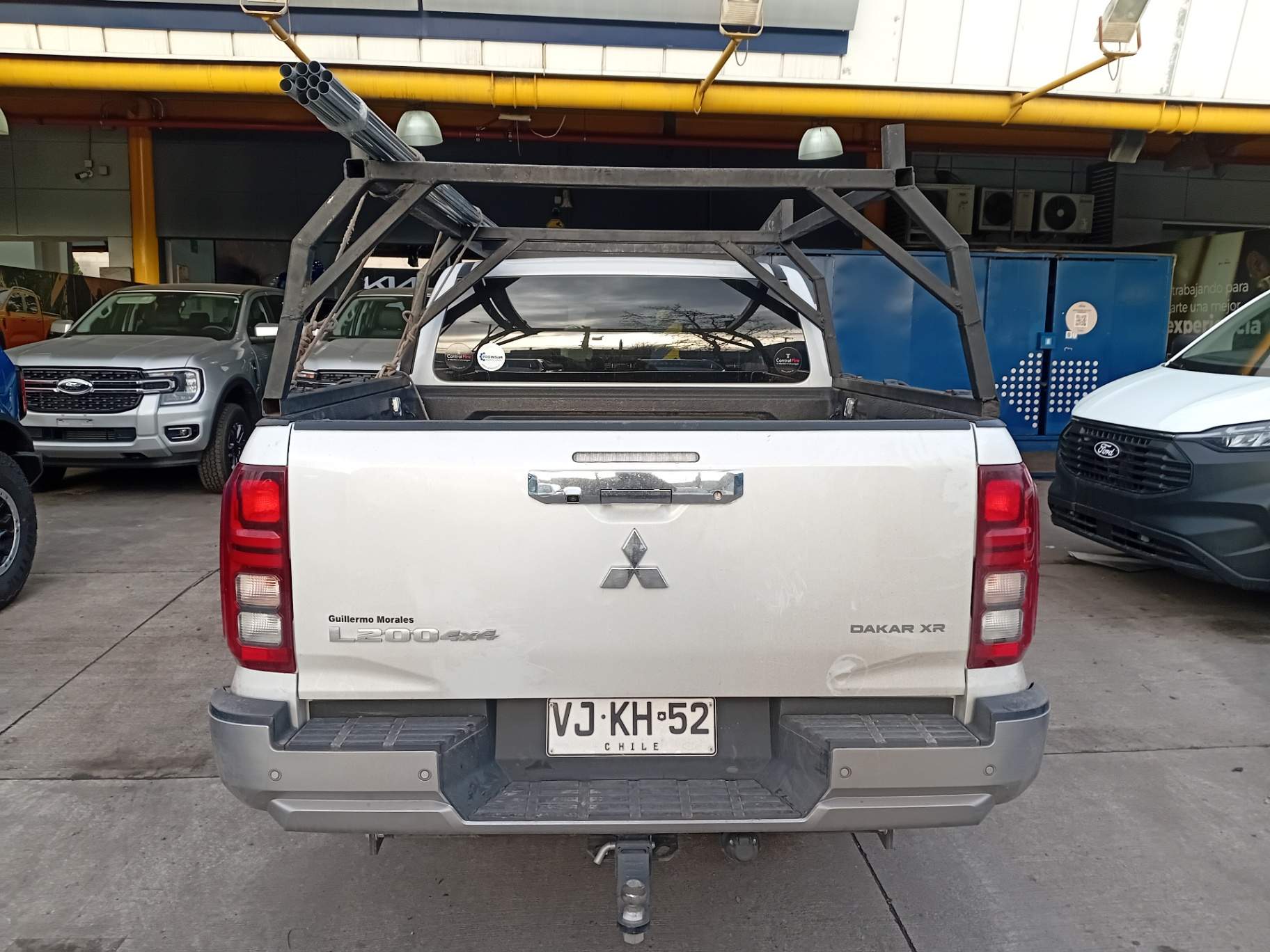 MITSUBISHI - 4