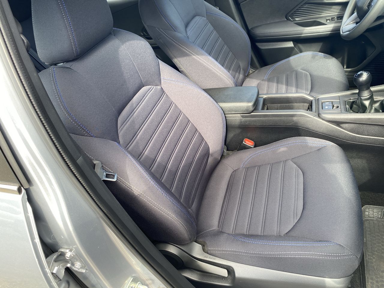 Toyota Yaris Cross — foto 34 de 35