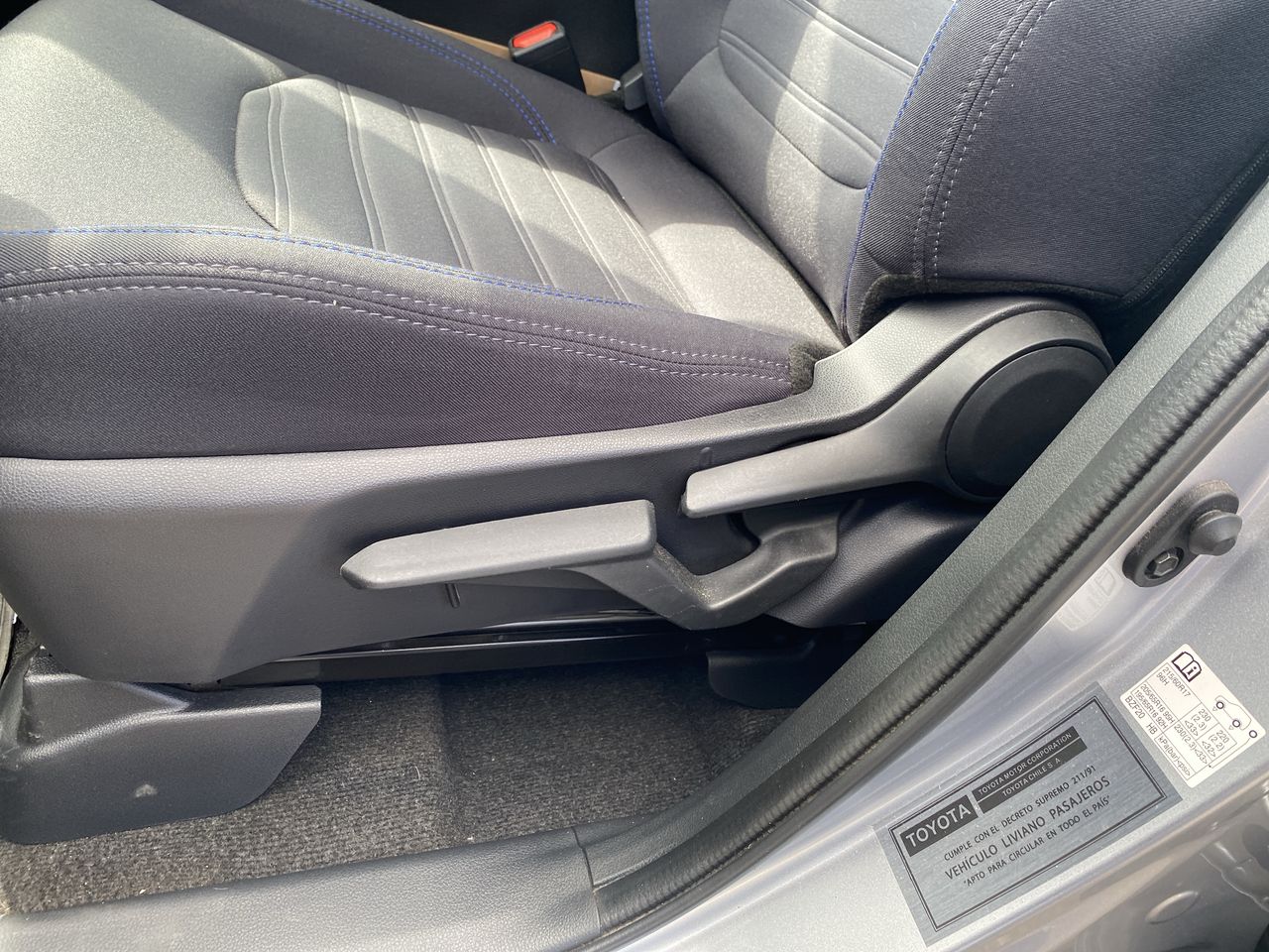 Toyota Yaris Cross — foto 24 de 35