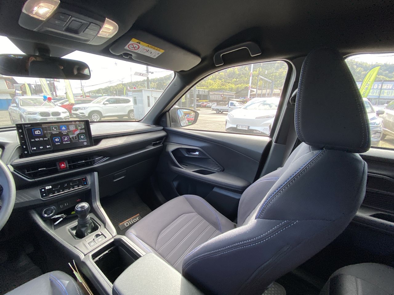 Toyota Yaris Cross — foto 11 de 35