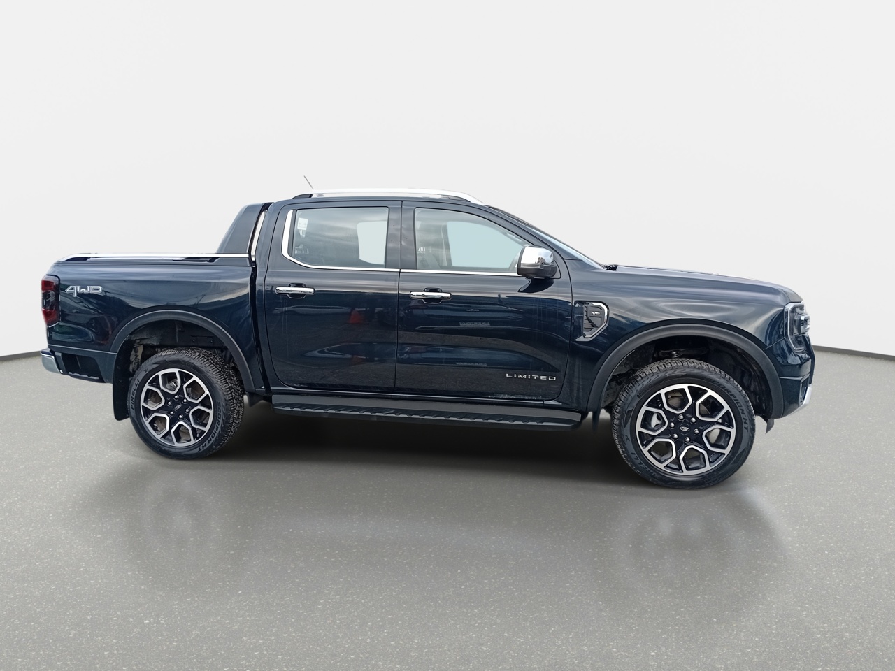 Volkswagen Amarok — foto 9 de 33