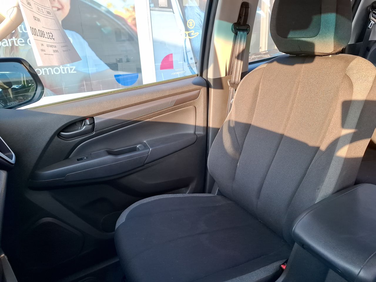 Chevrolet Colorado — foto 27 de 31