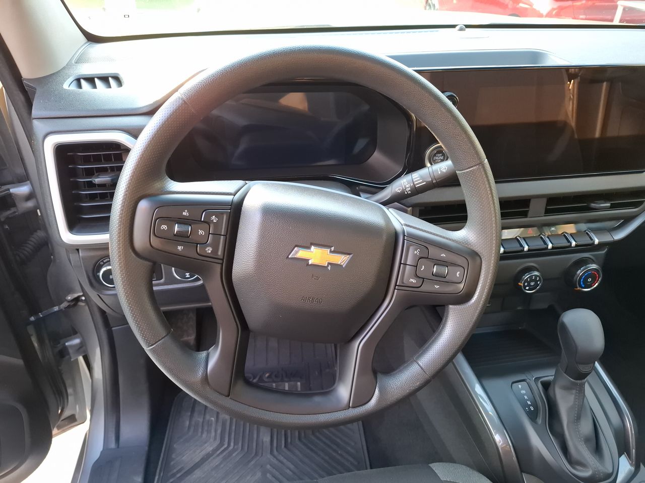 Chevrolet Colorado — foto 18 de 31