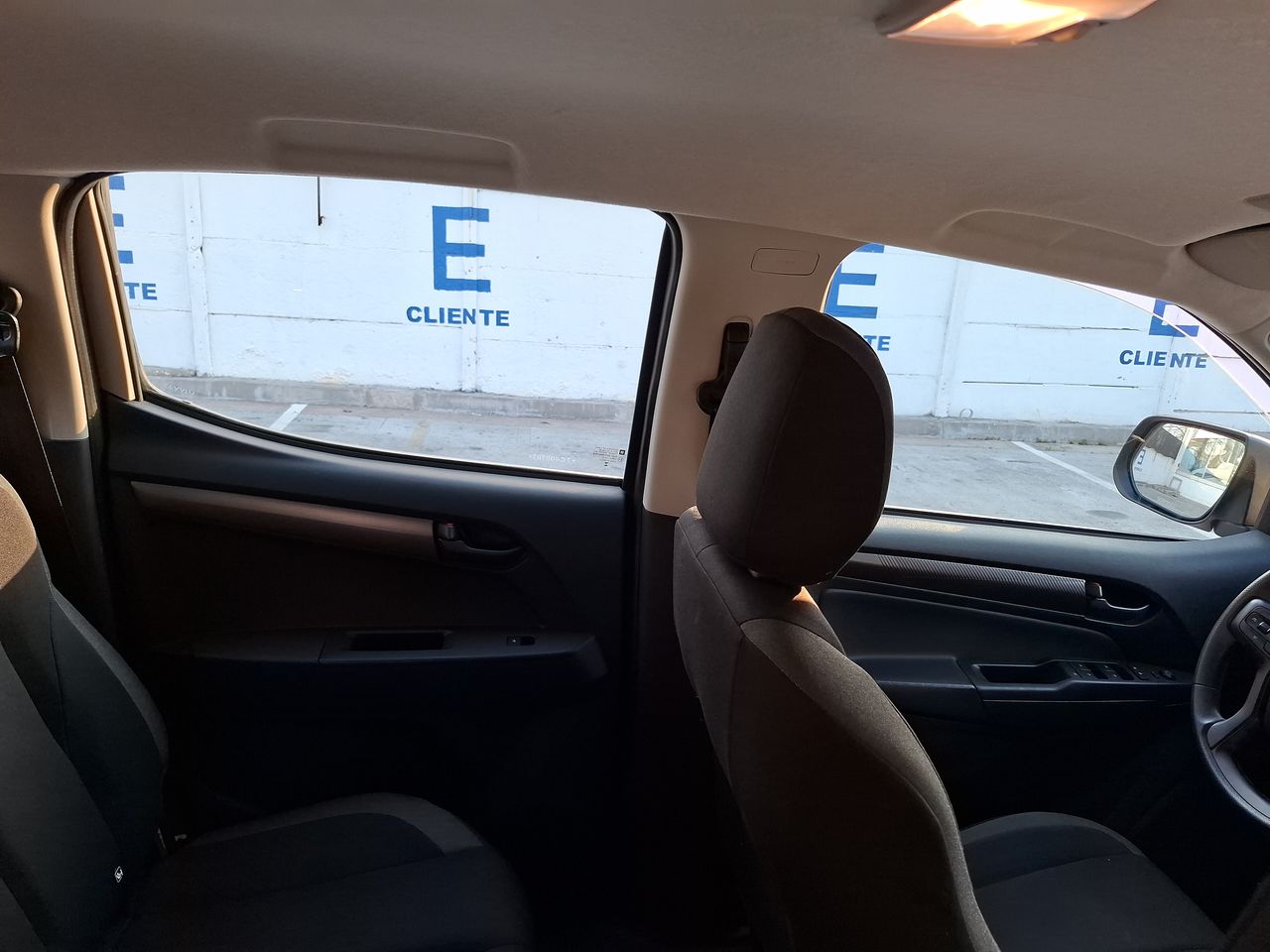 Chevrolet Colorado — foto 8 de 31