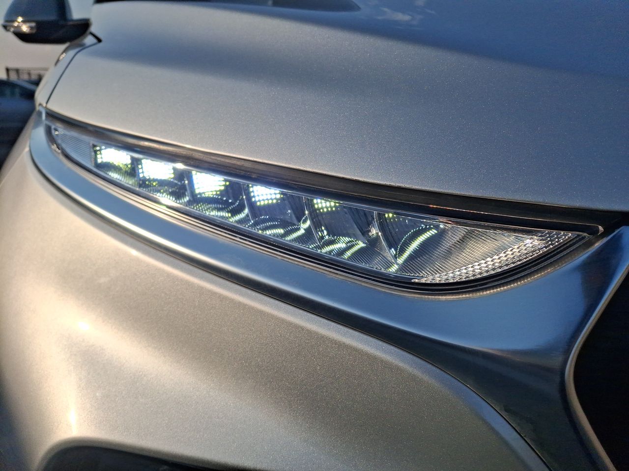 KIA Sonet — foto 19 de 33
