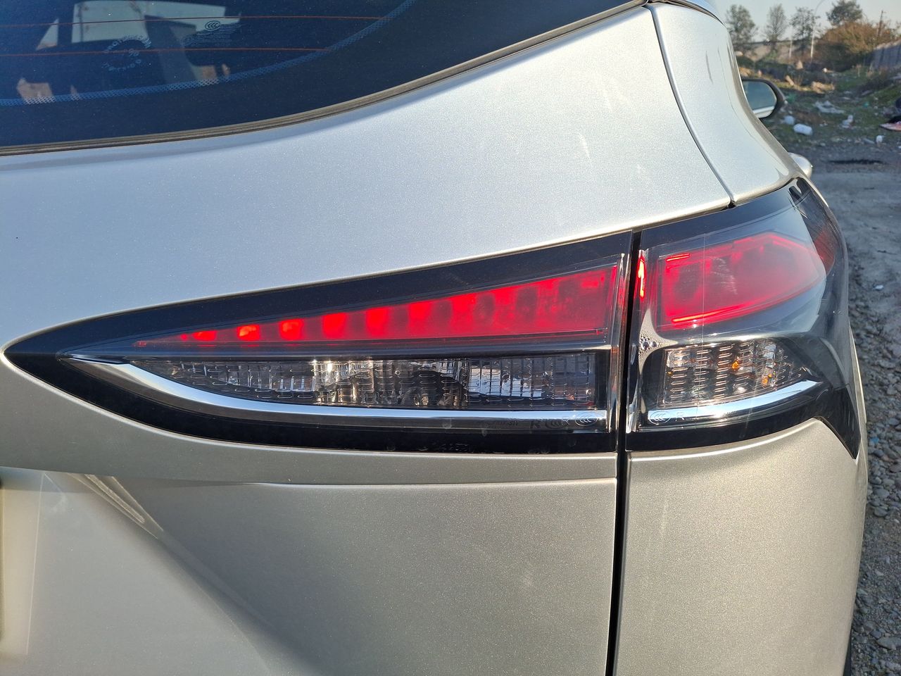 KIA Sonet — foto 21 de 33
