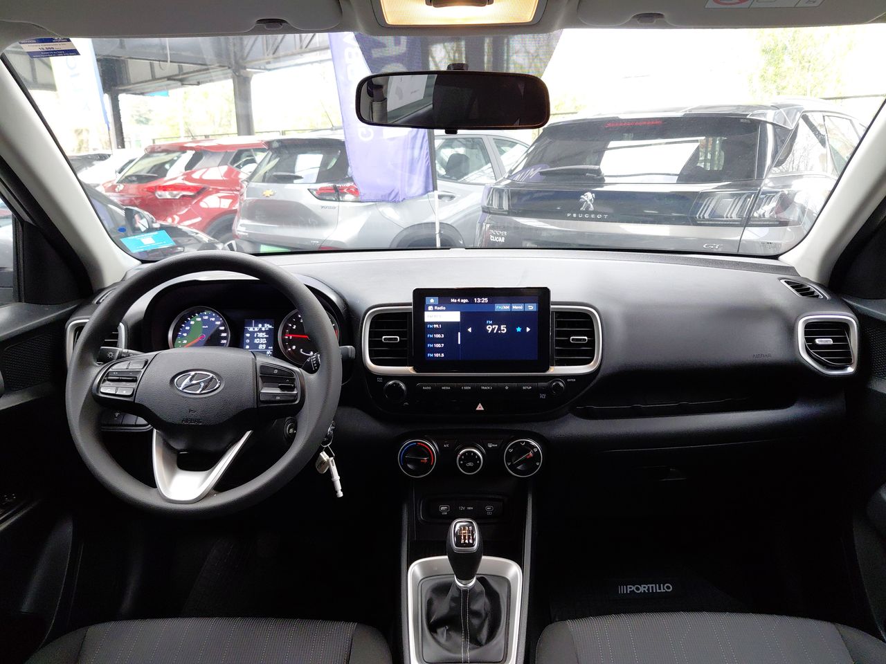 HYUNDAI - 1