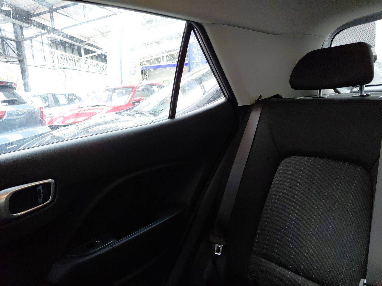 HYUNDAI - 3