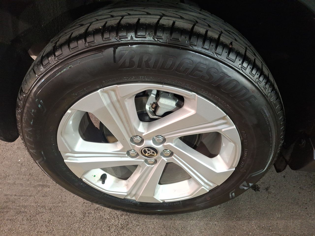 Toyota Yaris Cross — foto 10 de 27