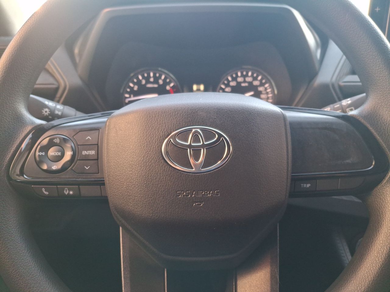 Toyota Yaris Cross — foto 18 de 27
