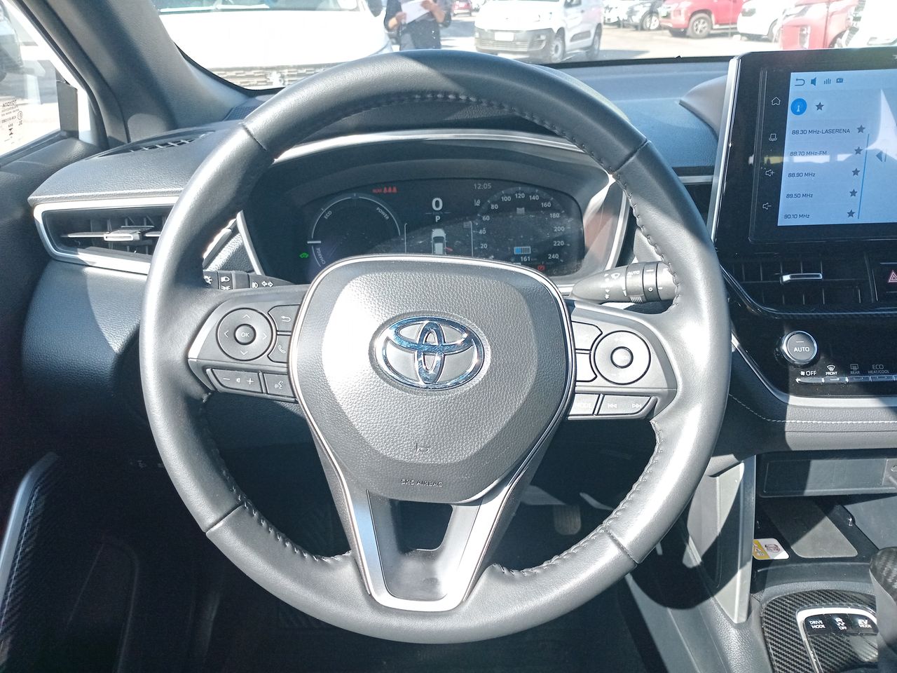 TOYOTA - 16