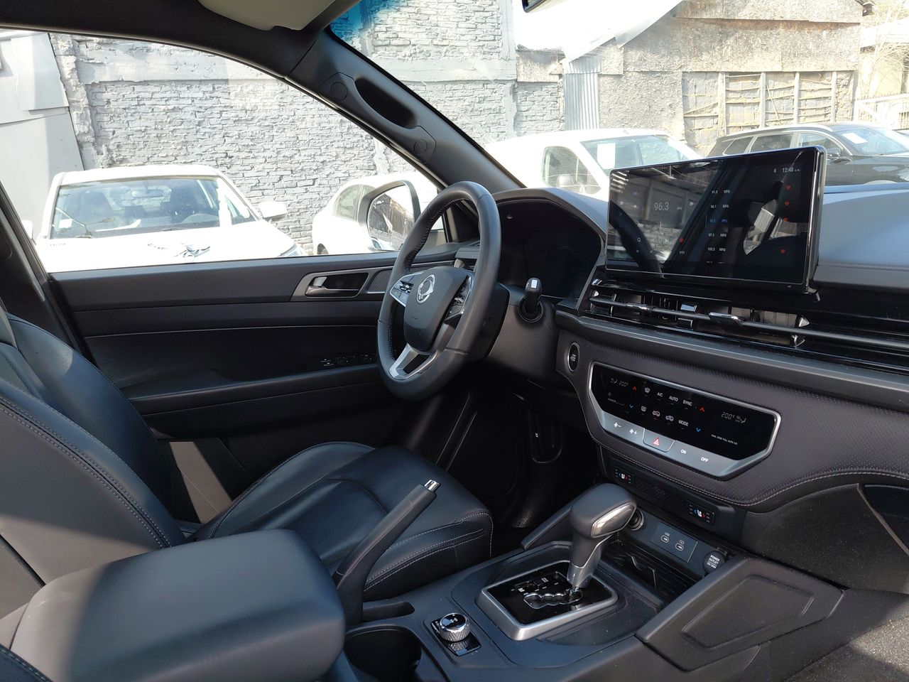 SSANGYONG - 8