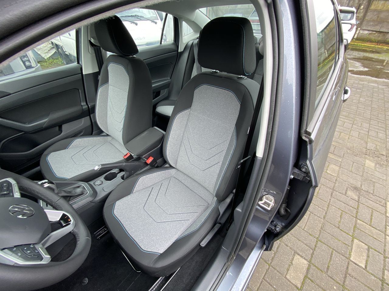Volkswagen Virtus — foto 18 de 27