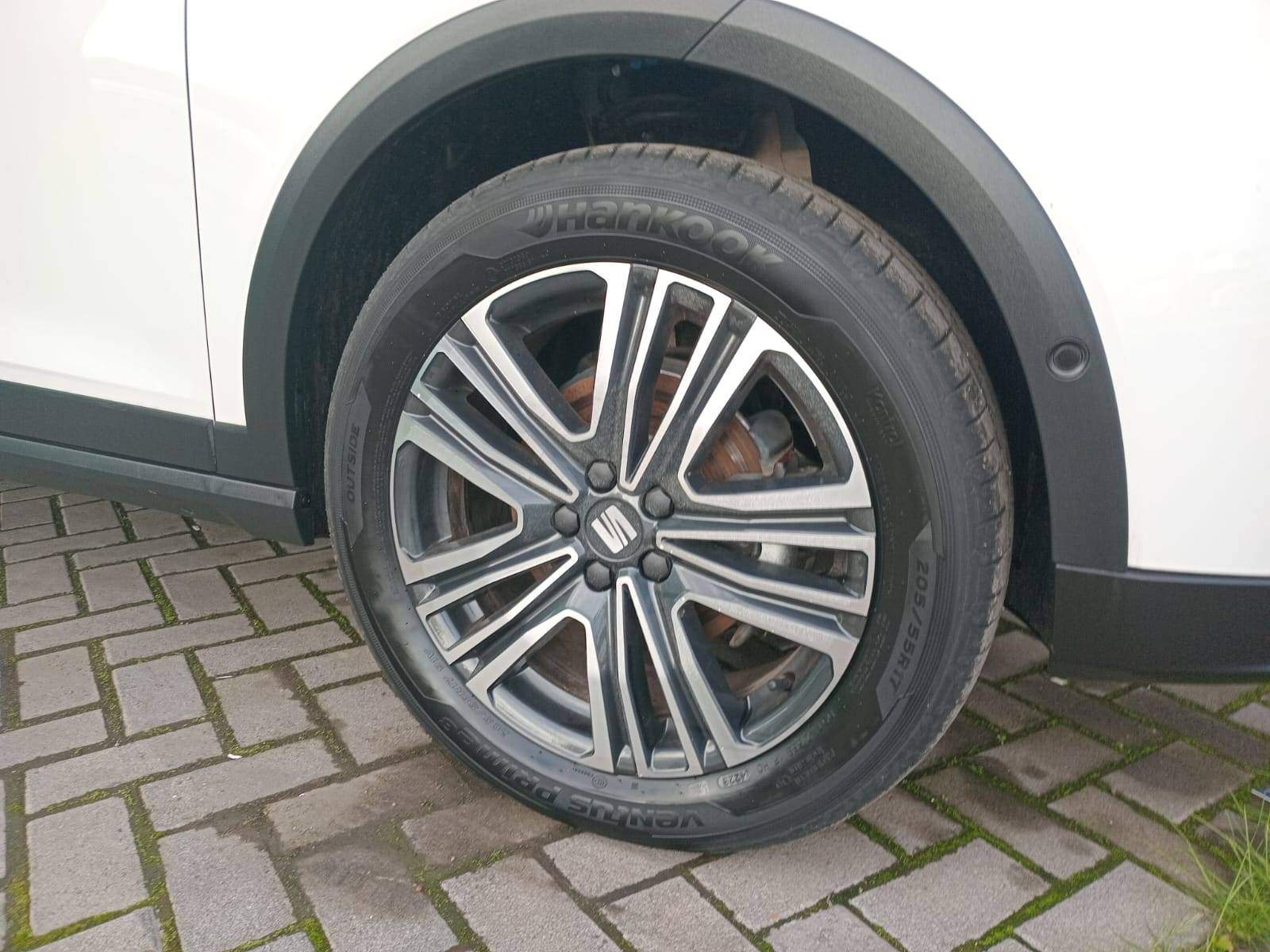 SEAT - 5