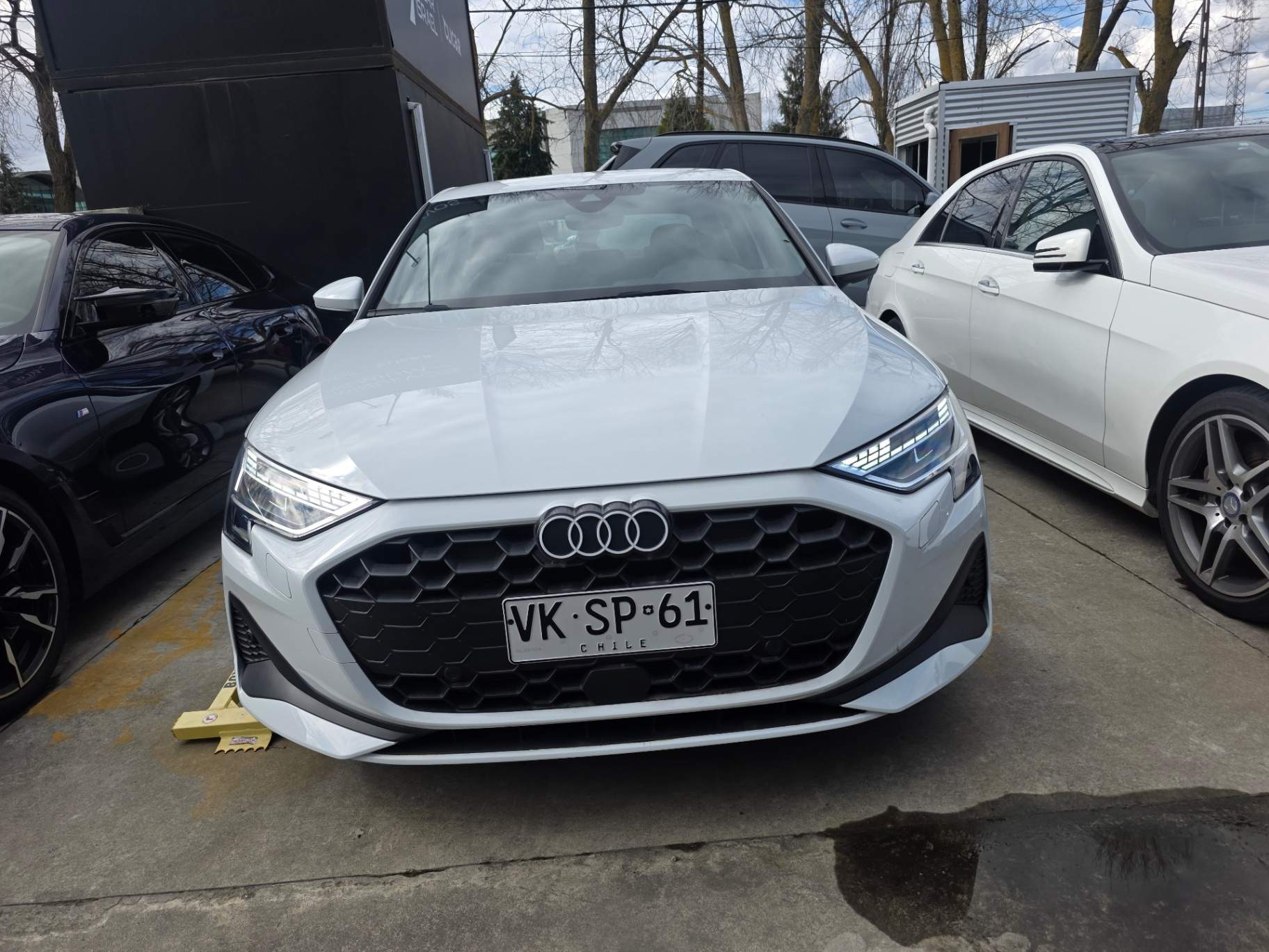 AUDI - 2