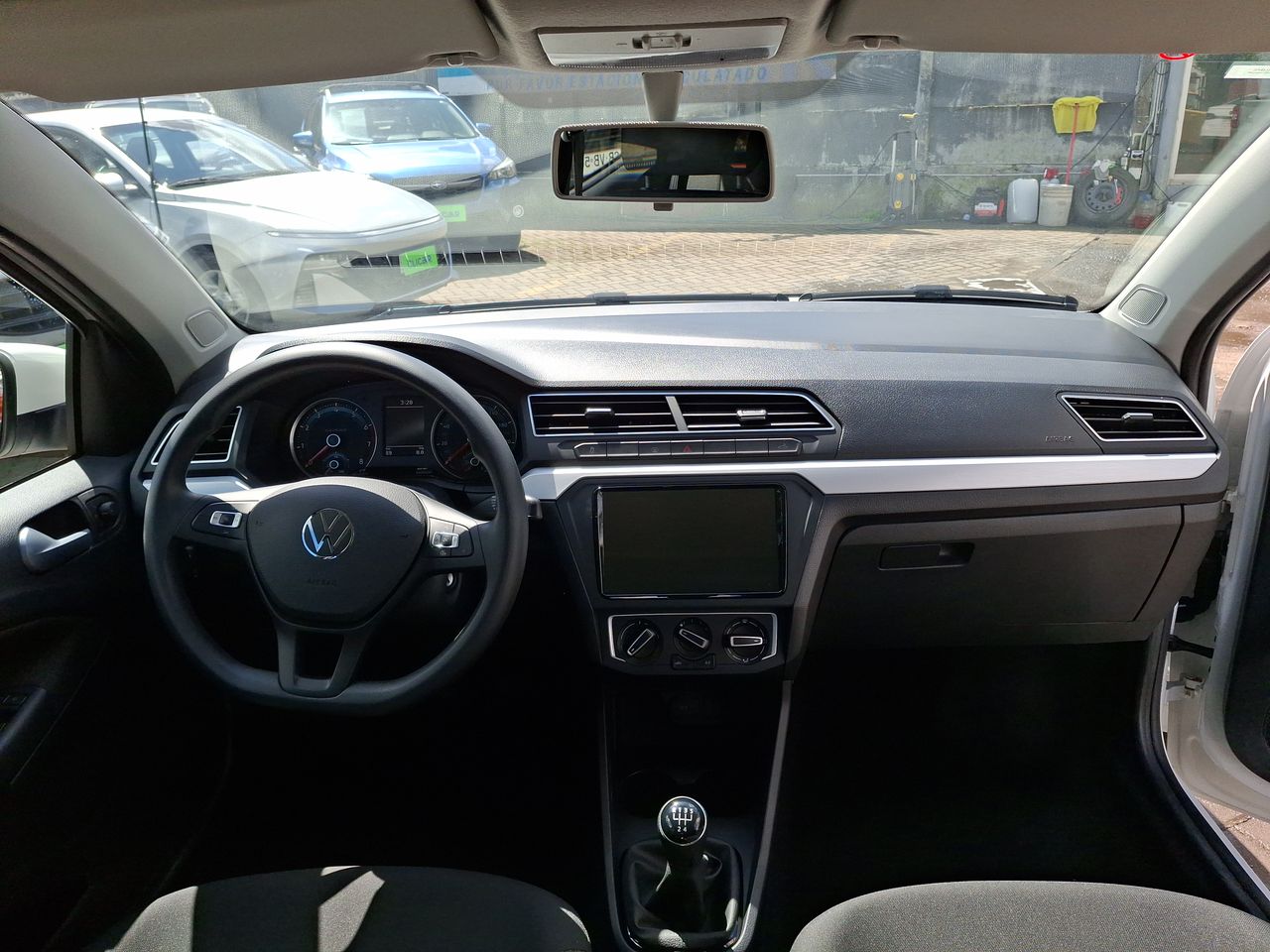VOLKSWAGEN - 8