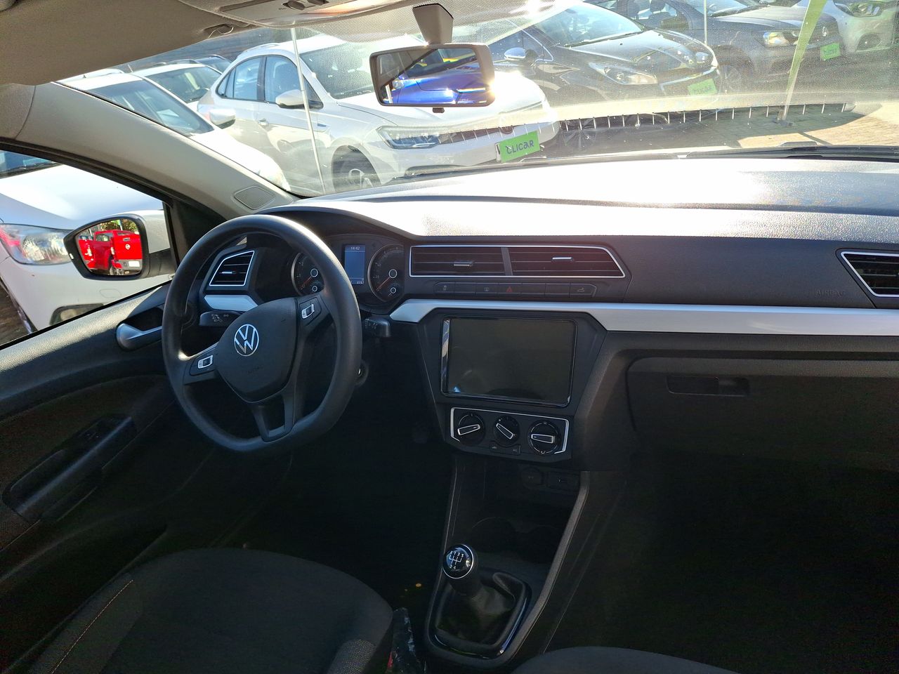 VOLKSWAGEN - 9