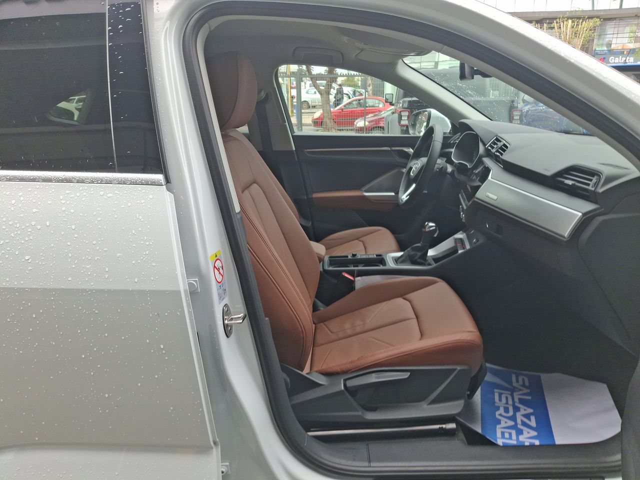 AUDI - 32