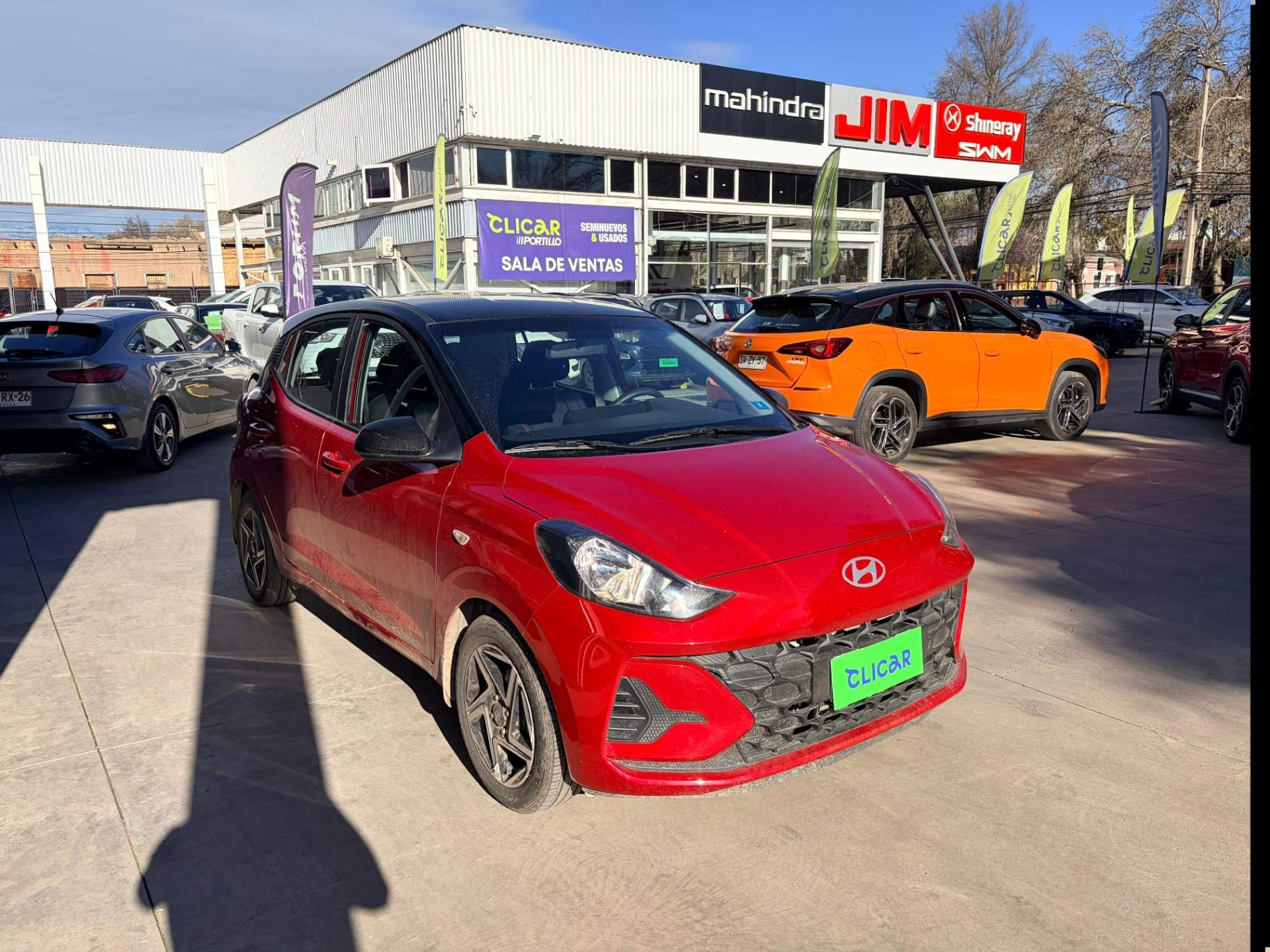 HYUNDAI