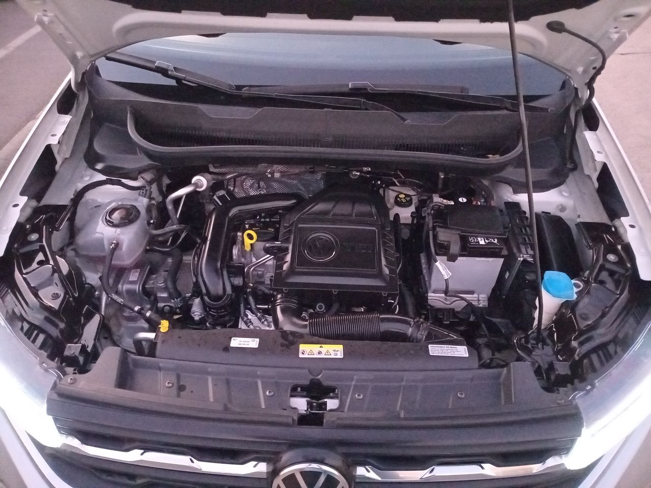 VOLKSWAGEN - 16