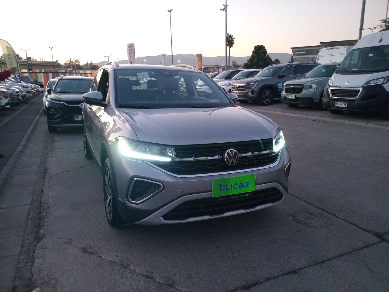 VOLKSWAGEN - 2
