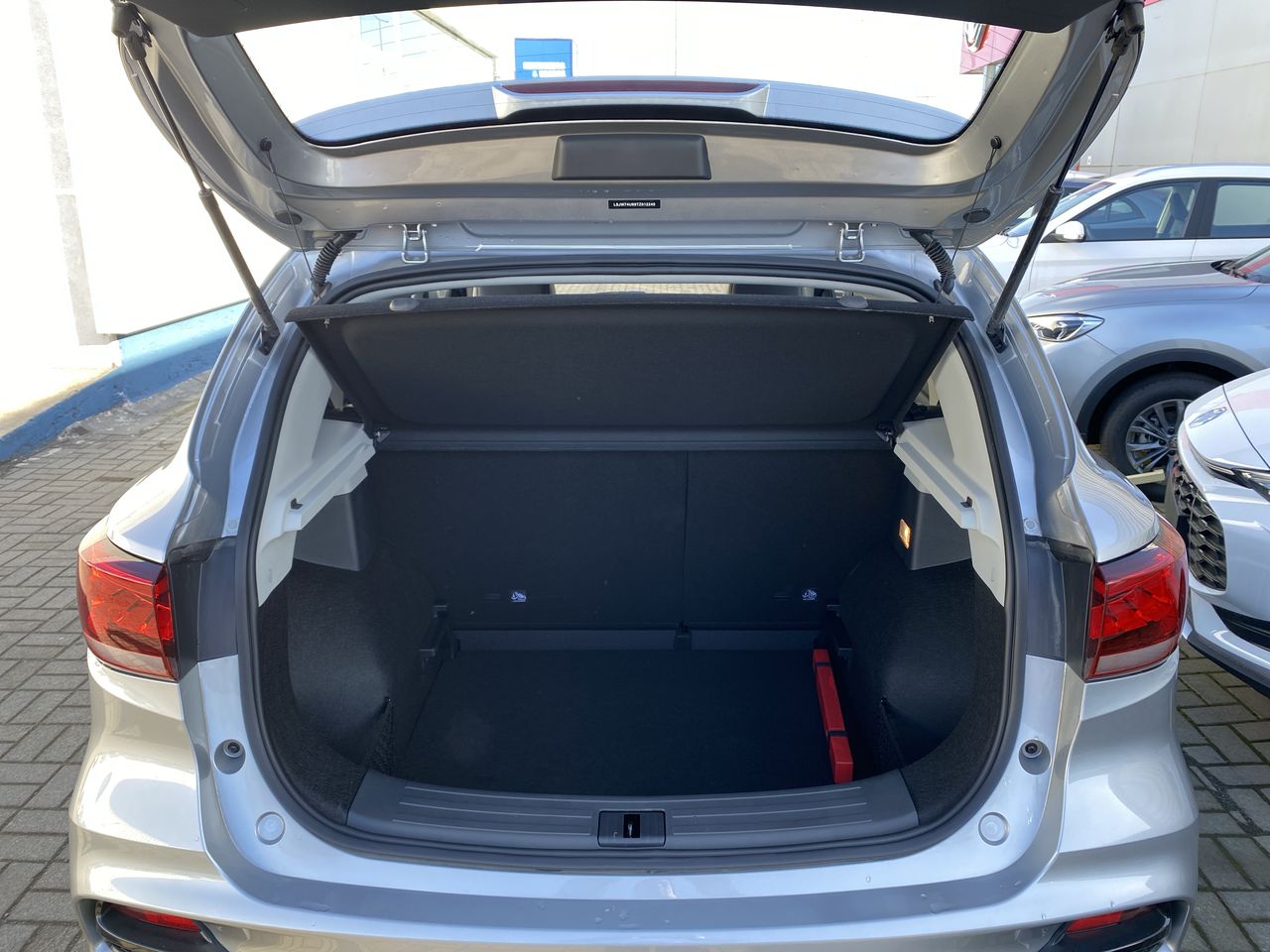 MG Zx — foto 15 de 28