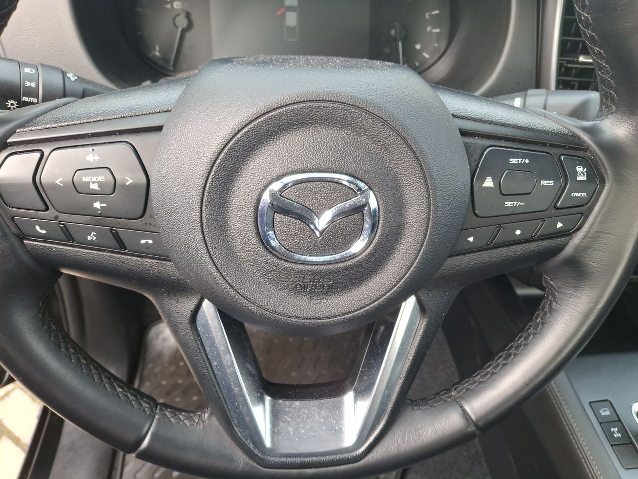 MAZDA - 18