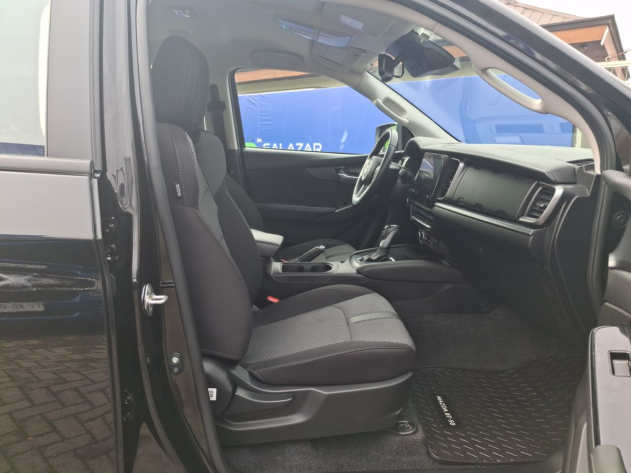 MAZDA - 25