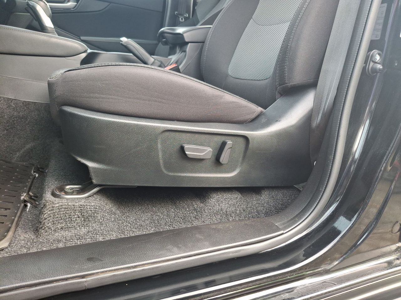 MAZDA - 15