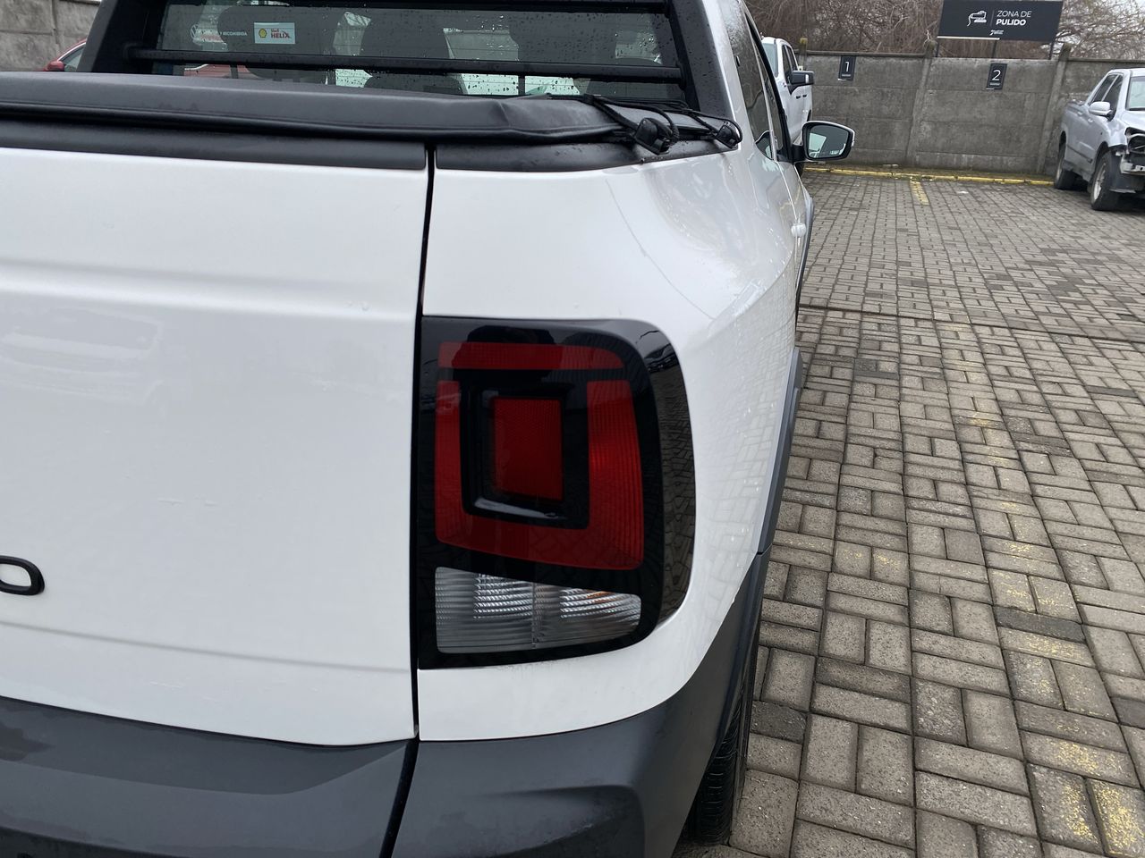 VOLKSWAGEN - 13