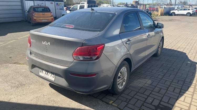 KIA - 4