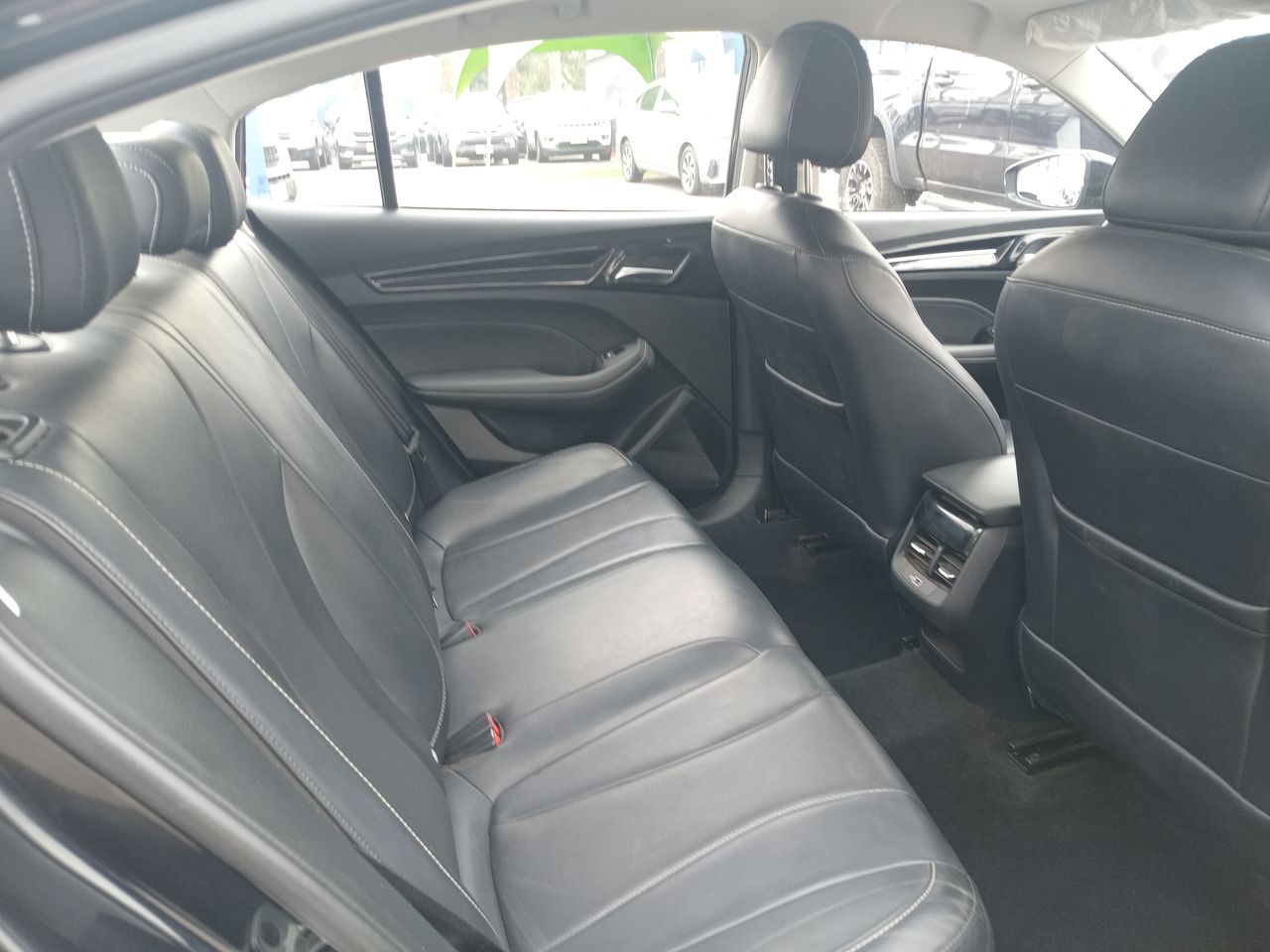 MG 5 — foto 6 de 26