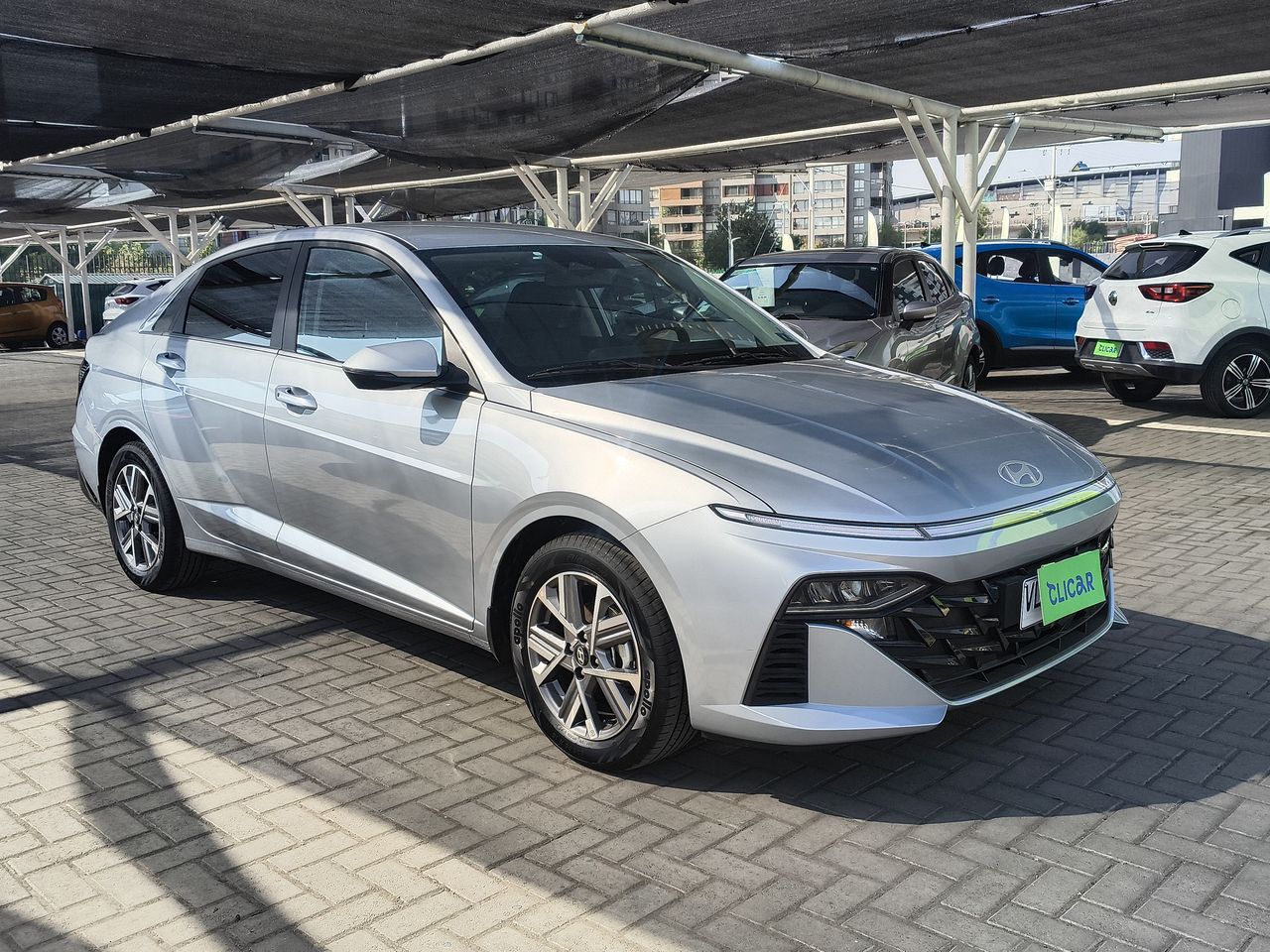 HYUNDAI - 1