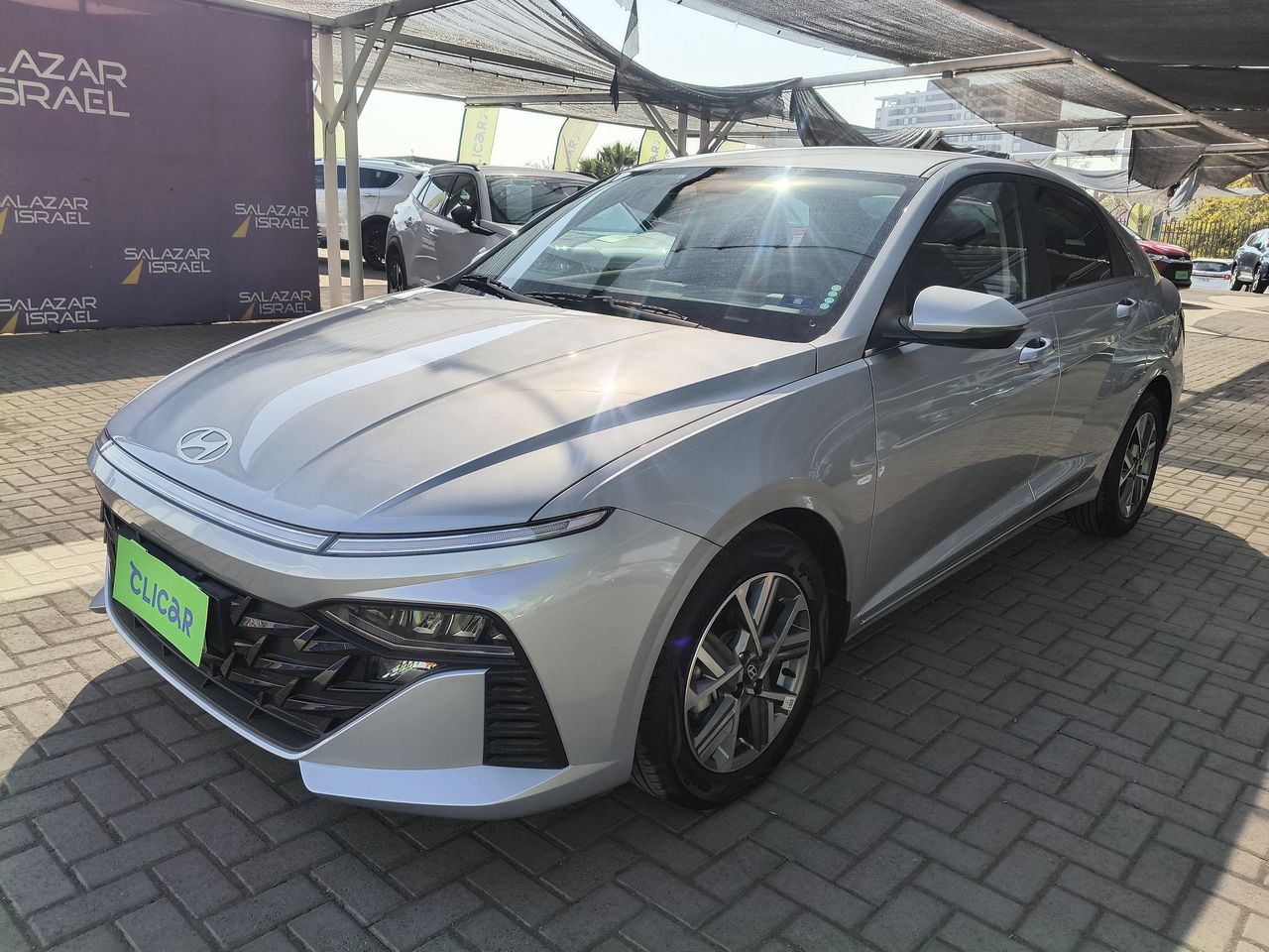 HYUNDAI - 3