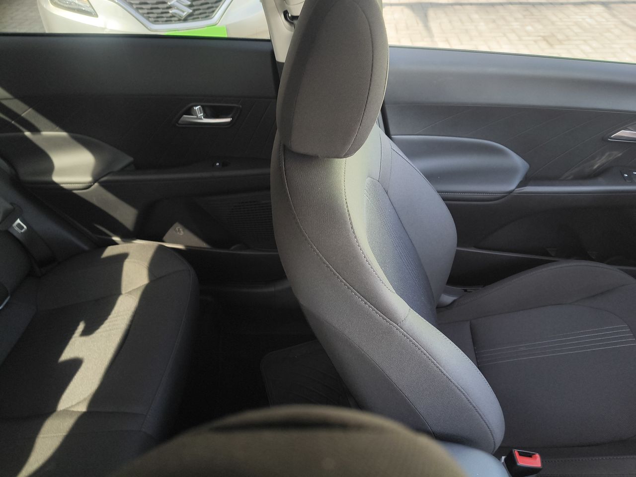 HYUNDAI - 15