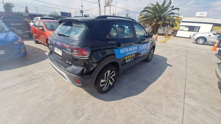 VOLKSWAGEN - 4
