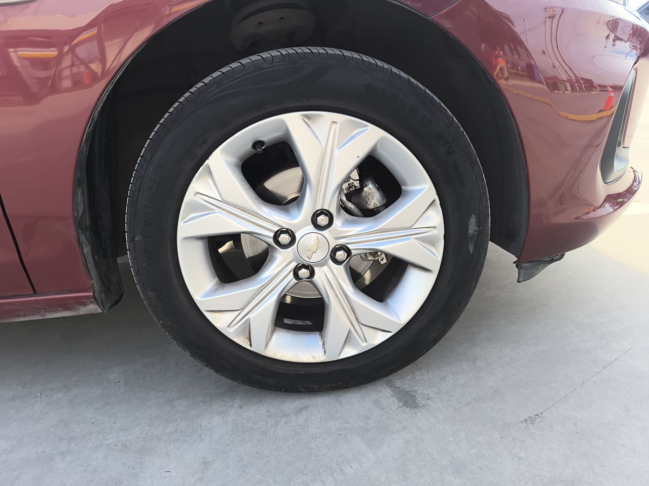Chevrolet Onix — foto 16 de 29