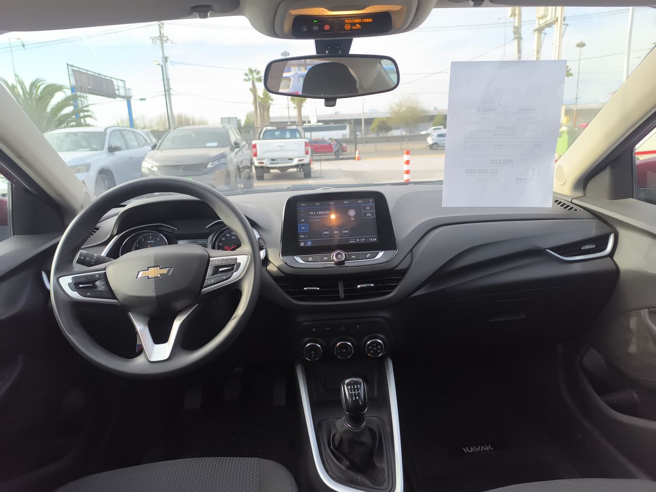 Chevrolet Onix — foto 29 de 29