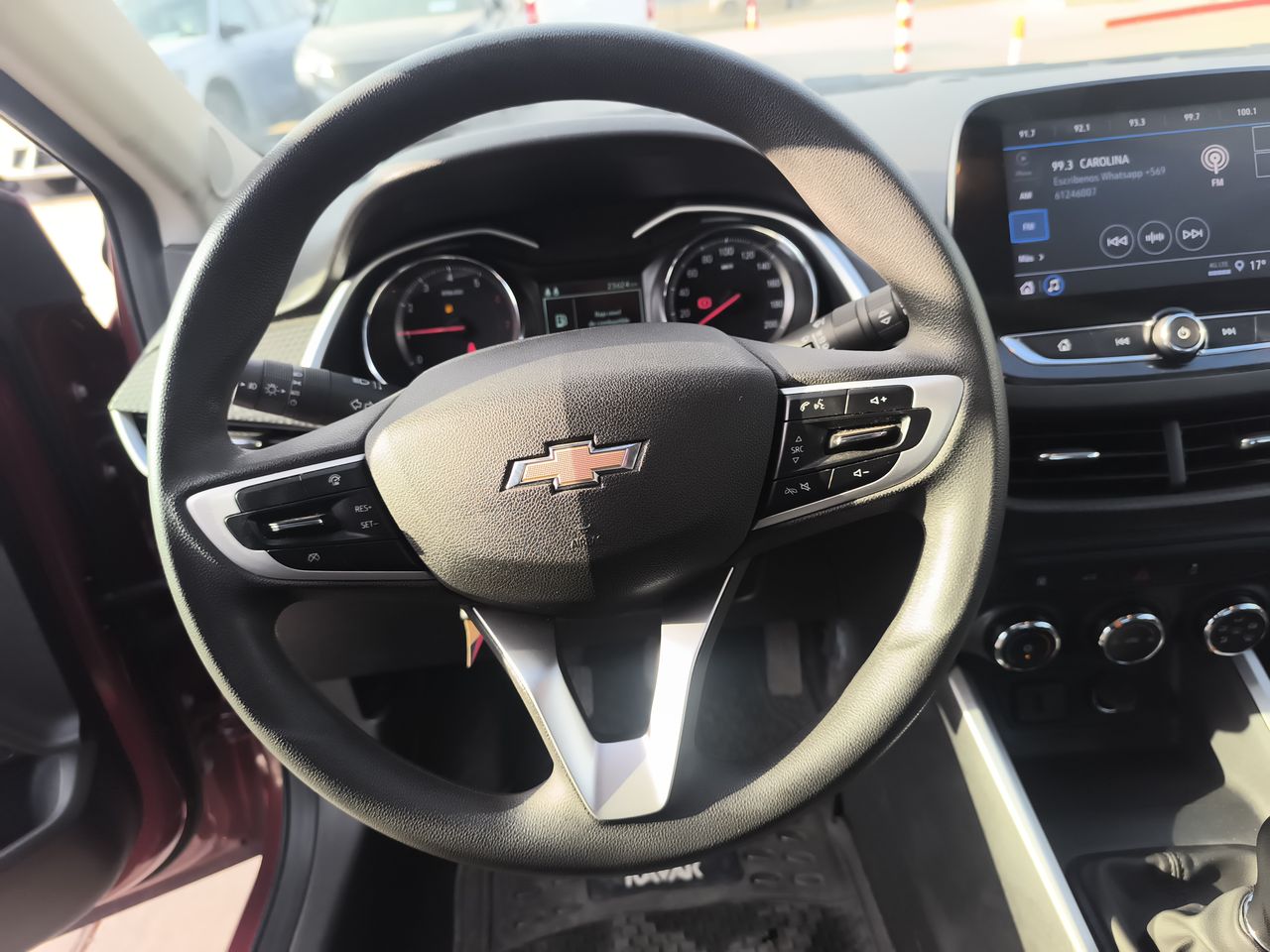 Chevrolet Onix — foto 22 de 29