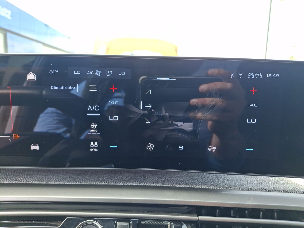 Peugeot 3008 — foto 29 de 31