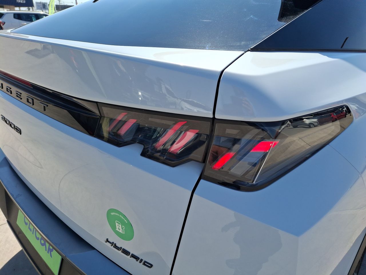 Peugeot 3008 — foto 21 de 31