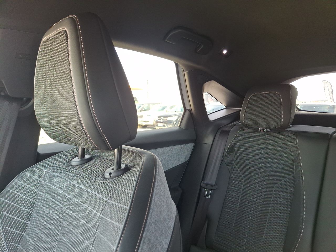 Peugeot 3008 — foto 13 de 31