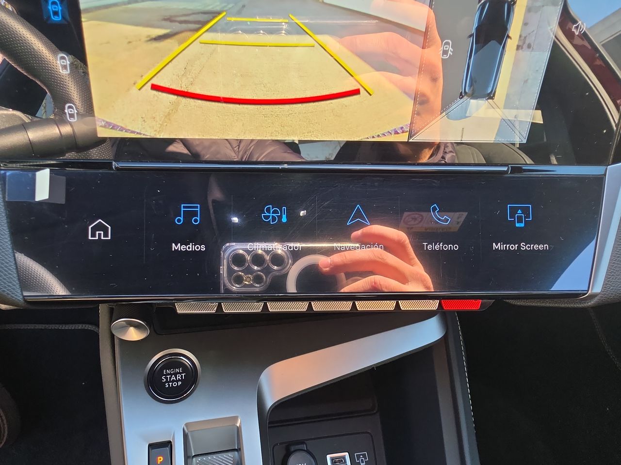 Toyota Fortunner — foto 31 de 36