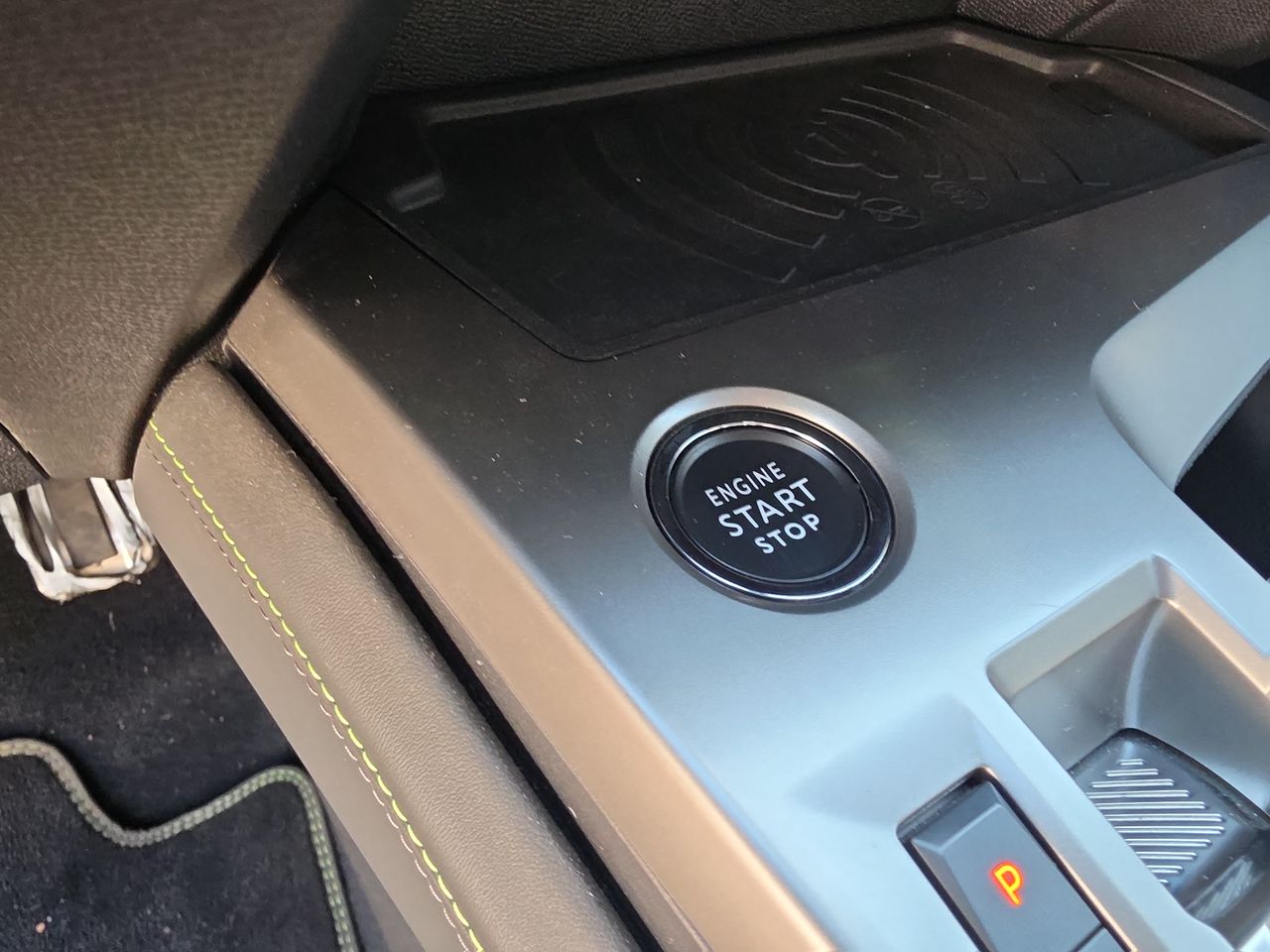 Toyota Fortunner — foto 36 de 36