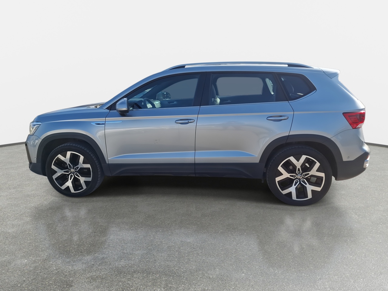 VOLKSWAGEN - 4