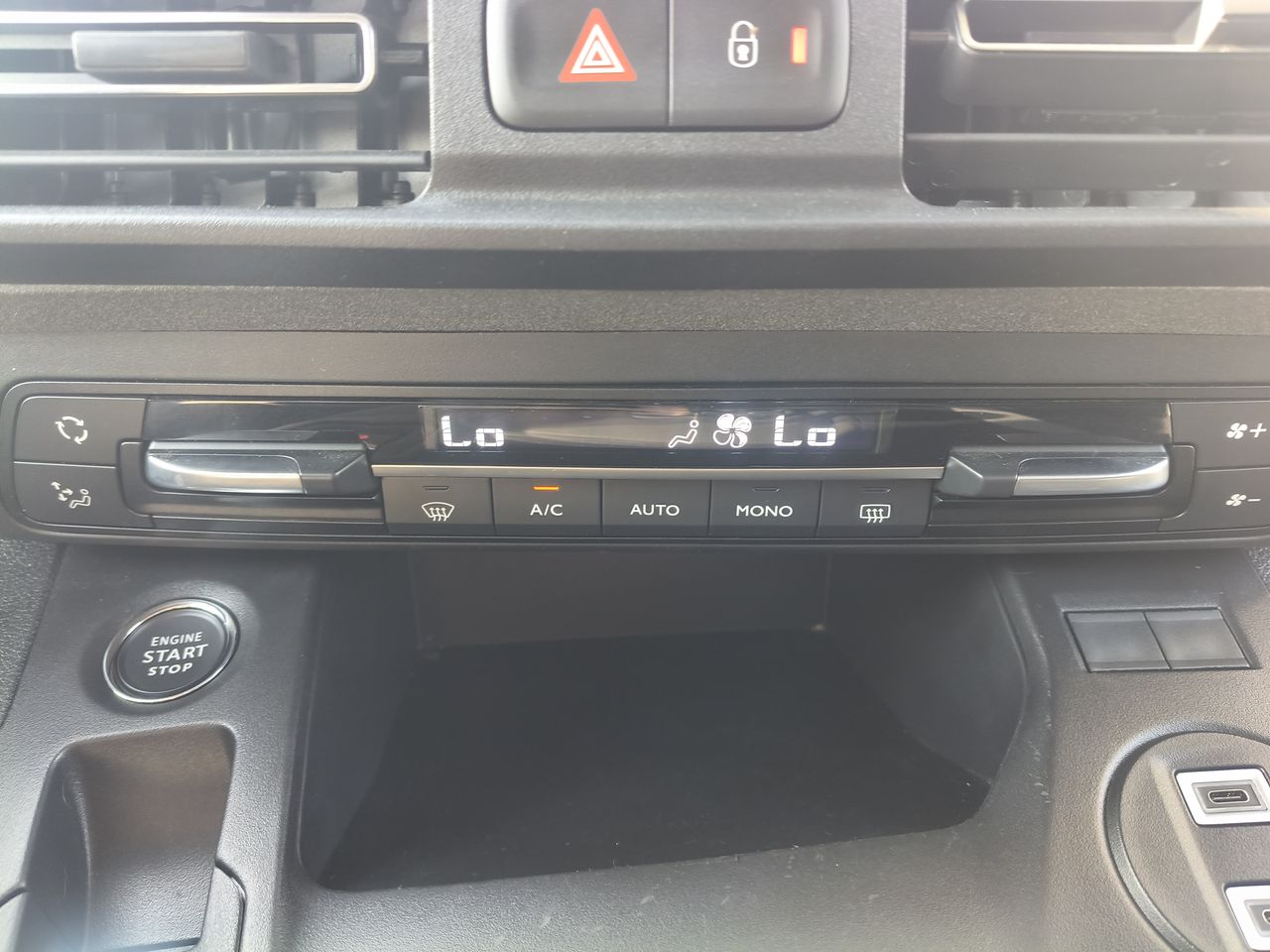 Peugeot Rifter — foto 28 de 30
