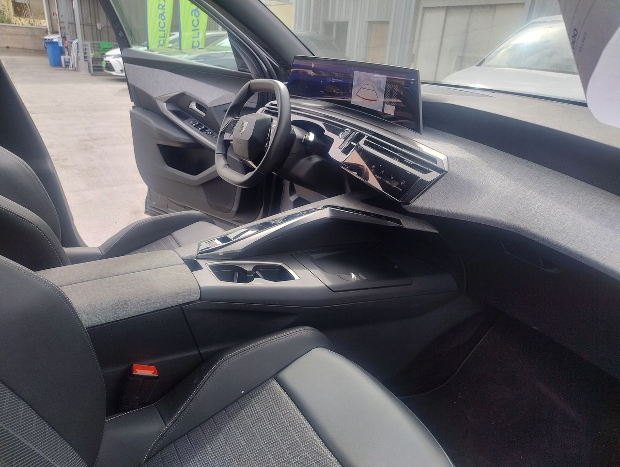 Peugeot 3008 — foto 11 de 38