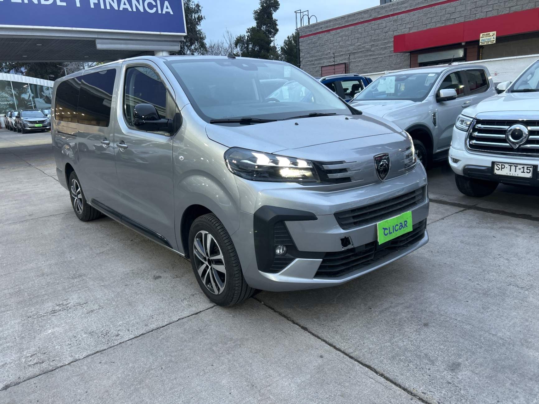 PEUGEOT